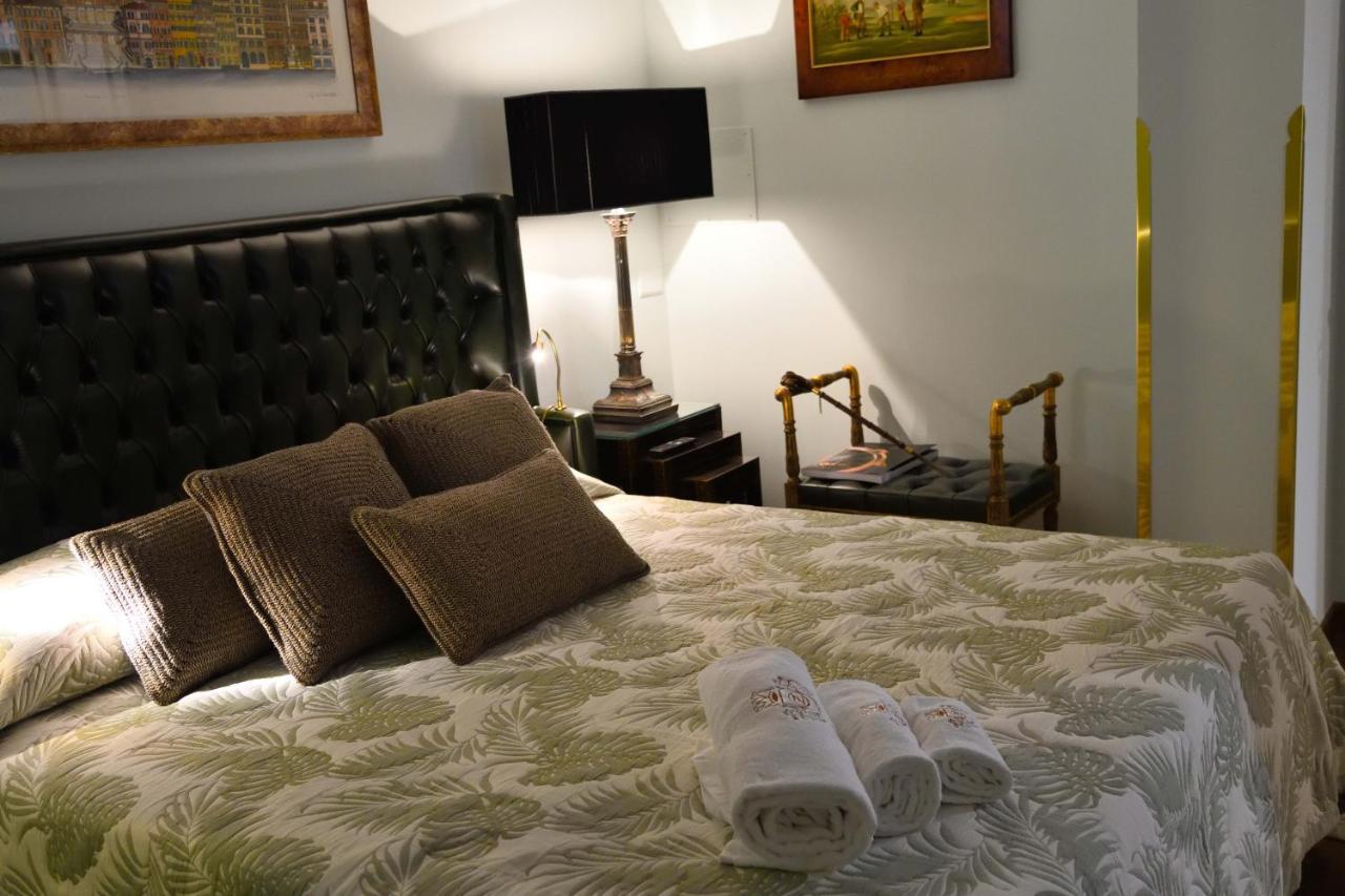 מלון Regal House Roma Capucci 6 מראה חיצוני תמונה