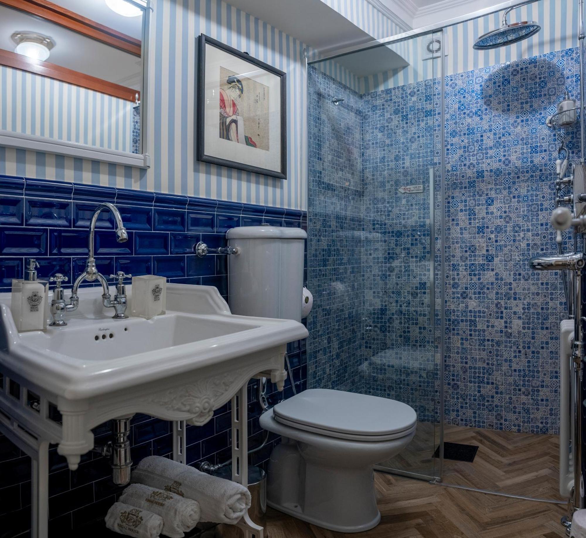 מלון Regal House Roma Capucci 6 מראה חיצוני תמונה
